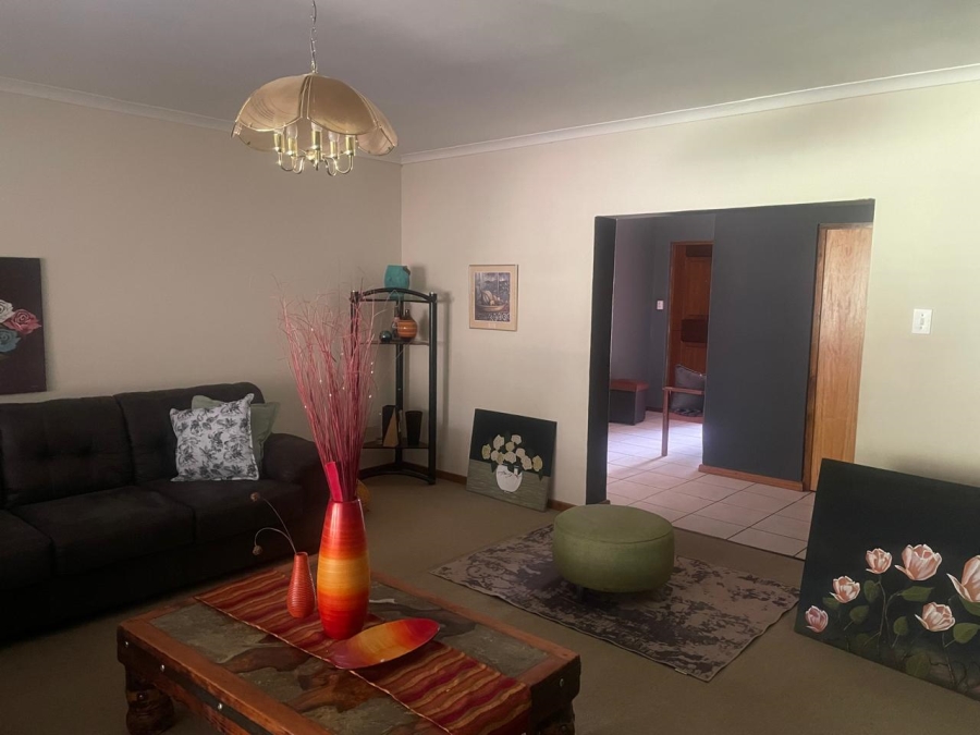 5 Bedroom Property for Sale in Porterville Western Cape